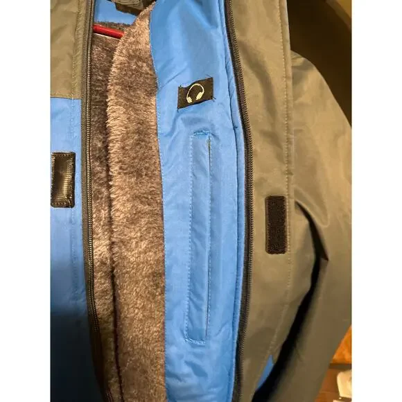 Men’s parka/coat by Dewey